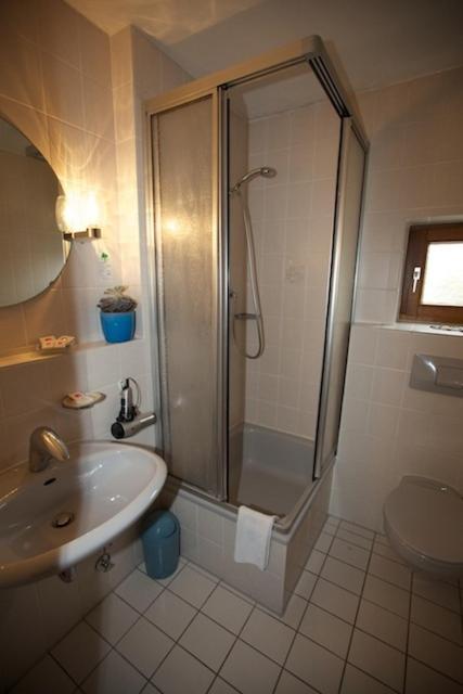 Astra Hotel Ulm Szoba fotó