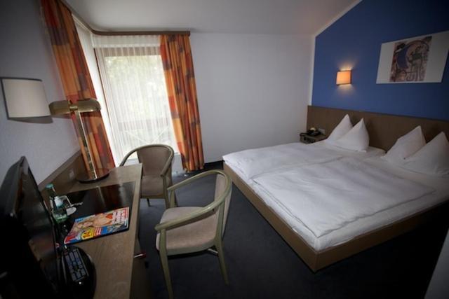 Astra Hotel Ulm Szoba fotó