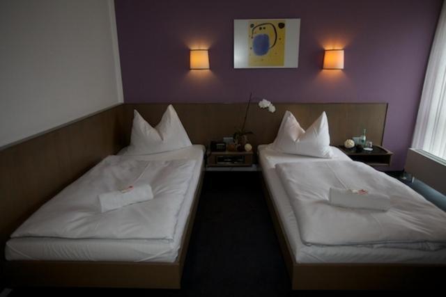 Astra Hotel Ulm Szoba fotó